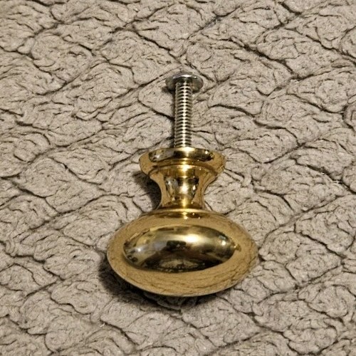 Brass Drawer Pull 1 1/4 Inches