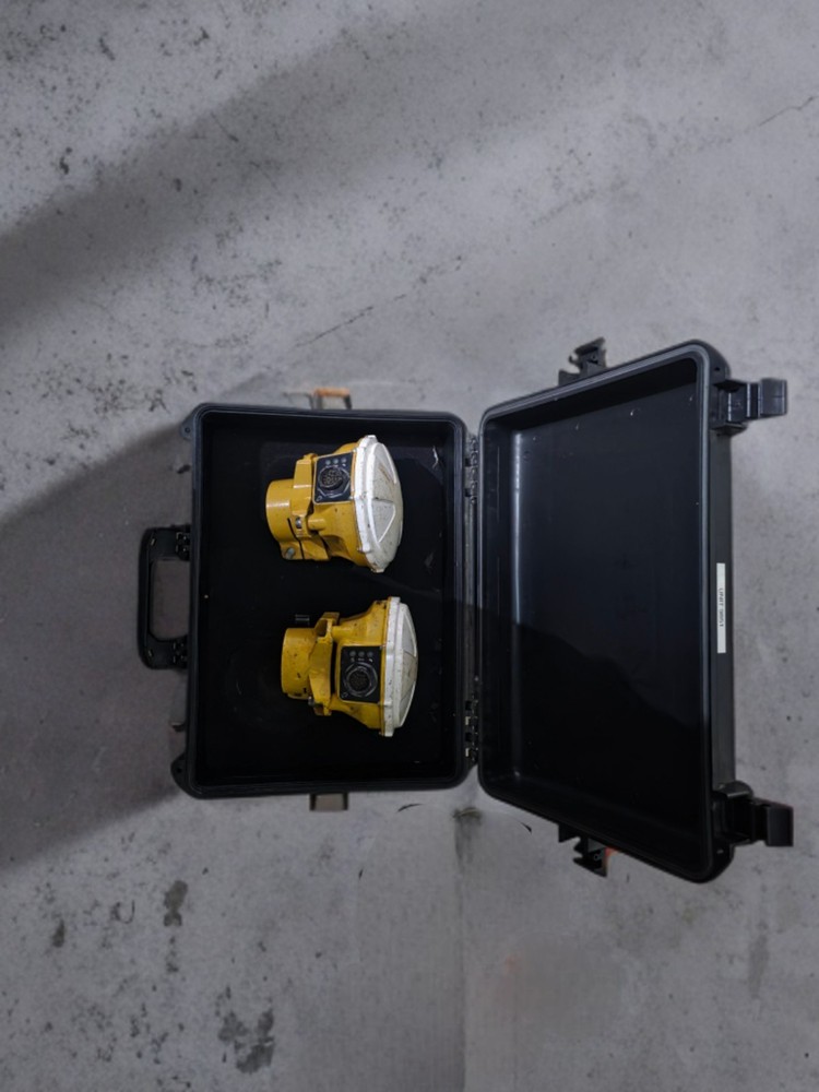 Trimble Ms995 gps Receivers