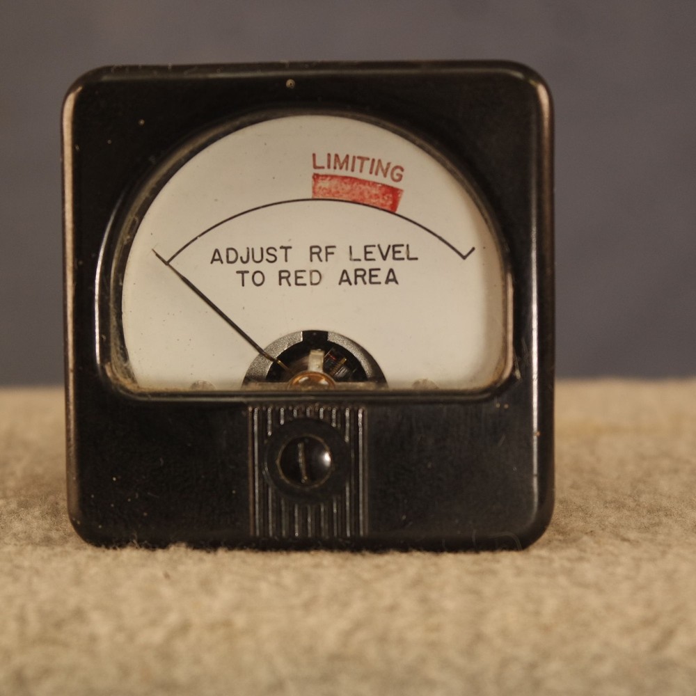 180 micro amp Panel Meter Used as an RF Level Meter Tested