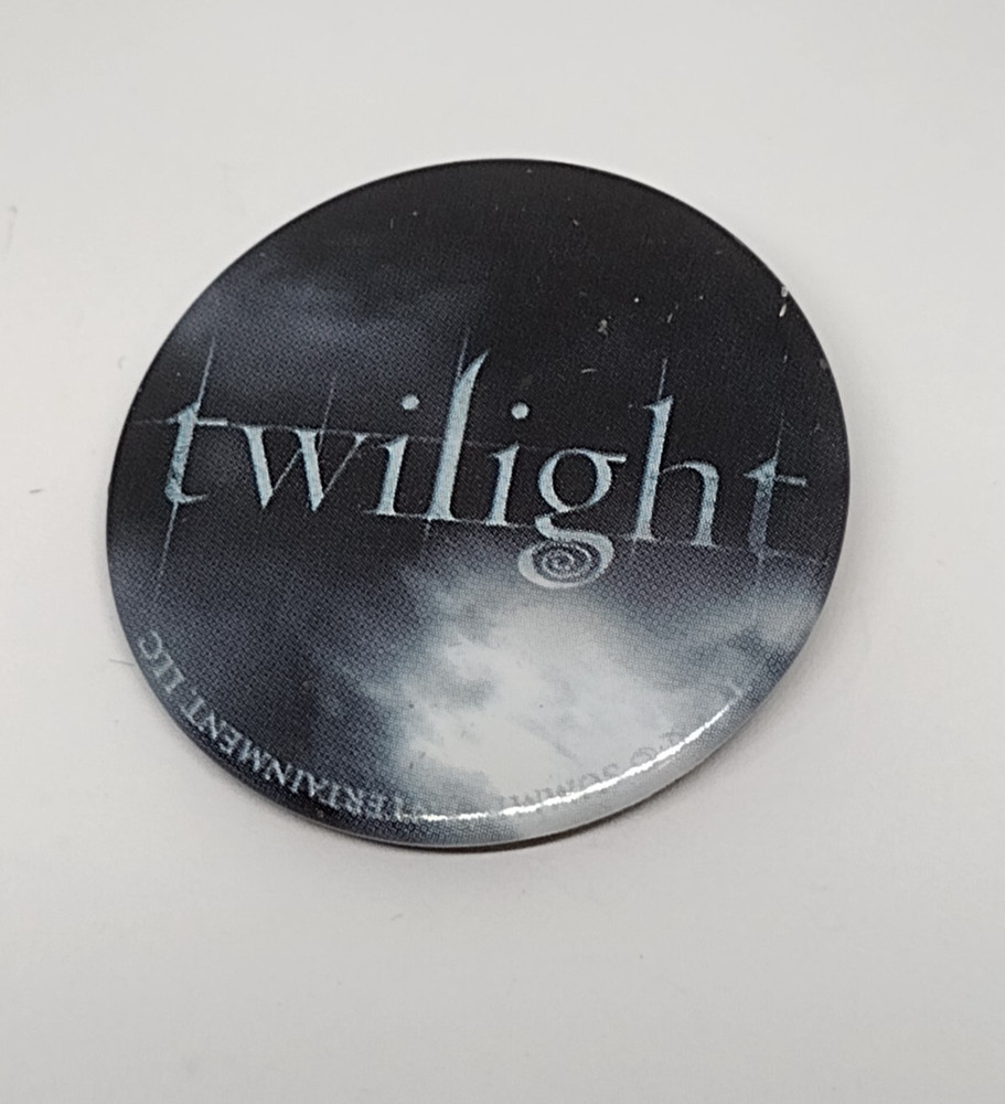 Twilight Summit Entertainment Badge Button Pin