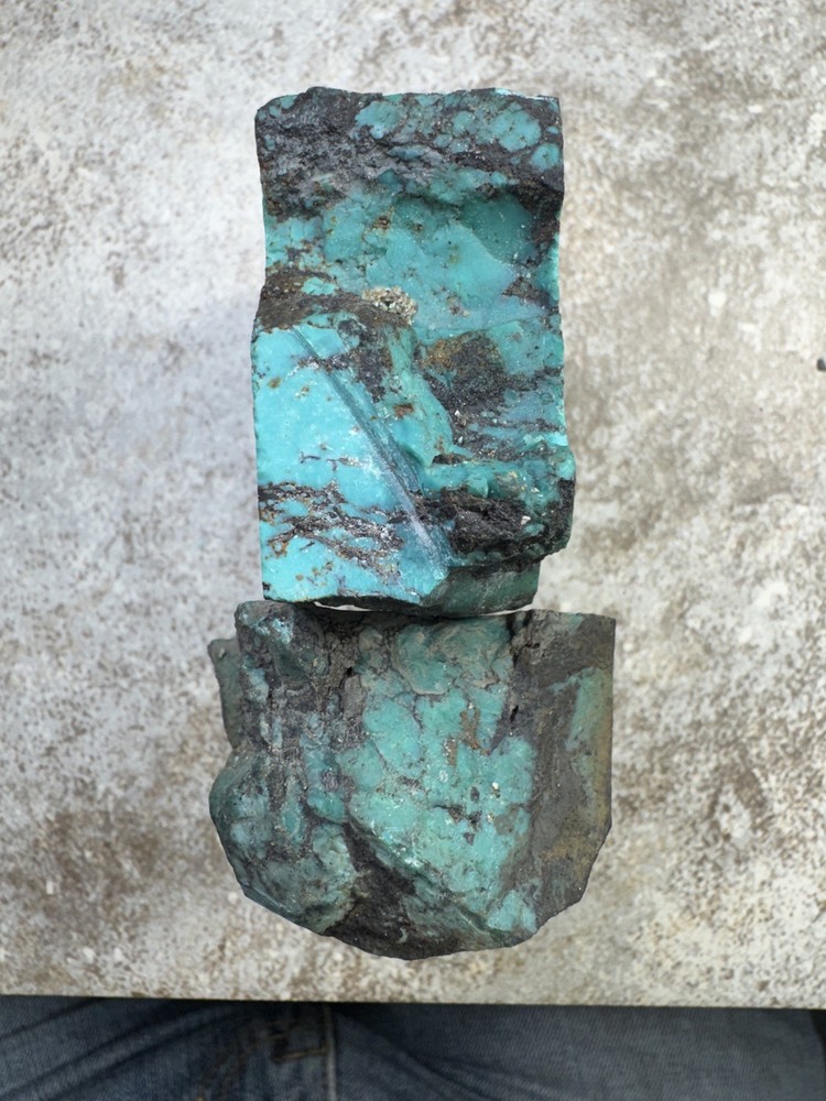 Hubei turquoise stabilized great value very hard solid piece green light matrix