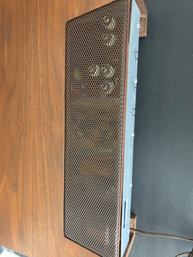 Vintage Heathkit AJ-15 Solid State Stereo Tuner Powers Up.