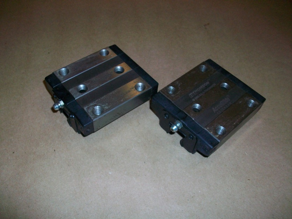 2pc Thomson AccuGlide Linear Bearing  CG25AAAN