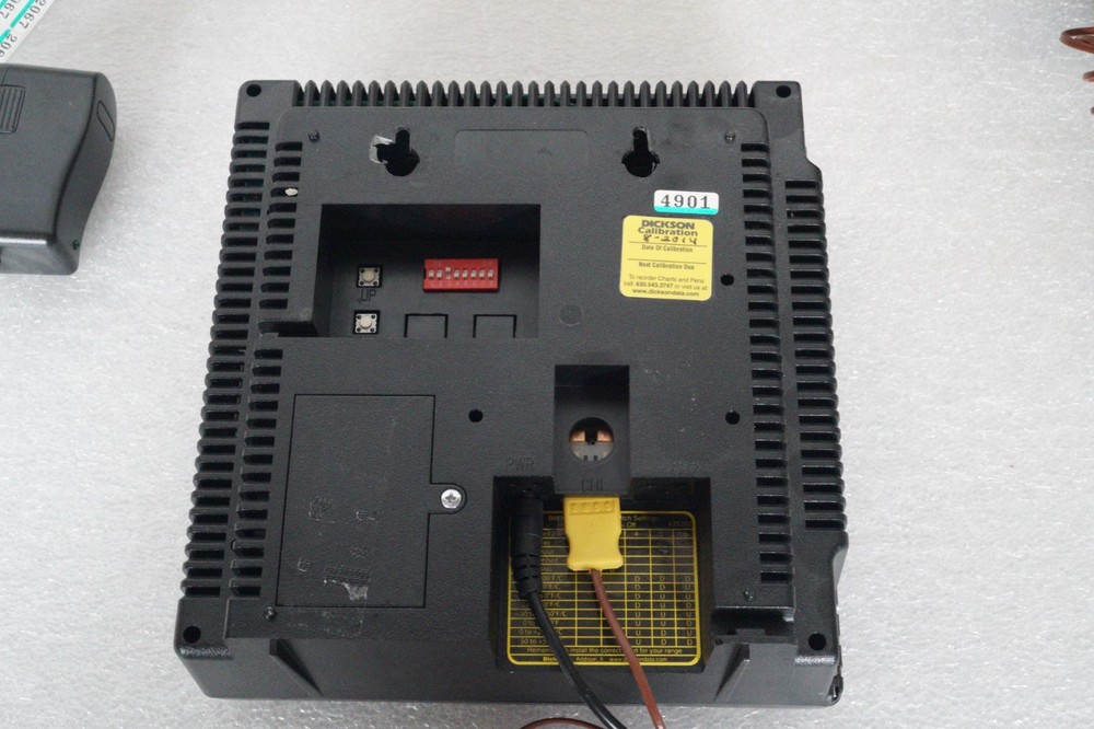 Dickson KT622 Chart Recorder Broken Cover without Model Number Label