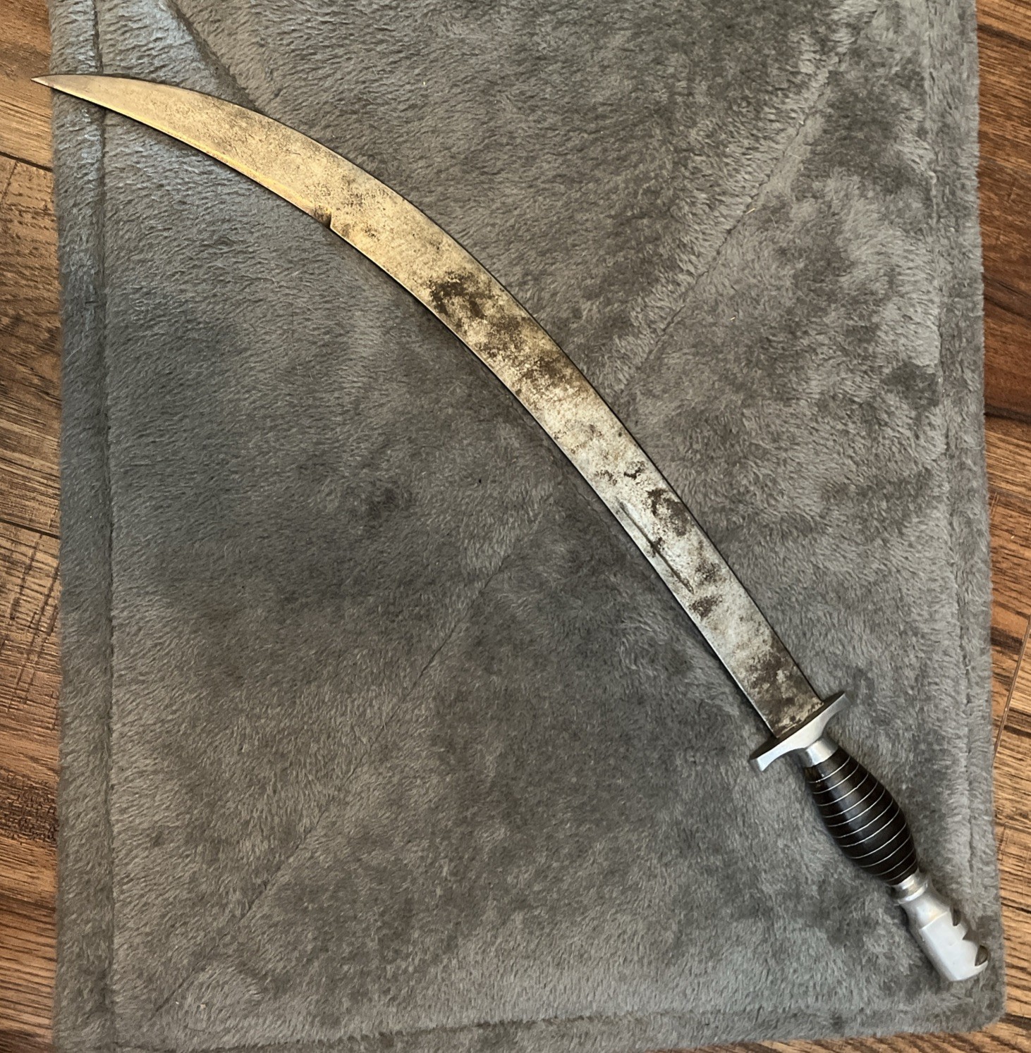 18 inch Mexican Machete Simitar Used Knife Free Shipping