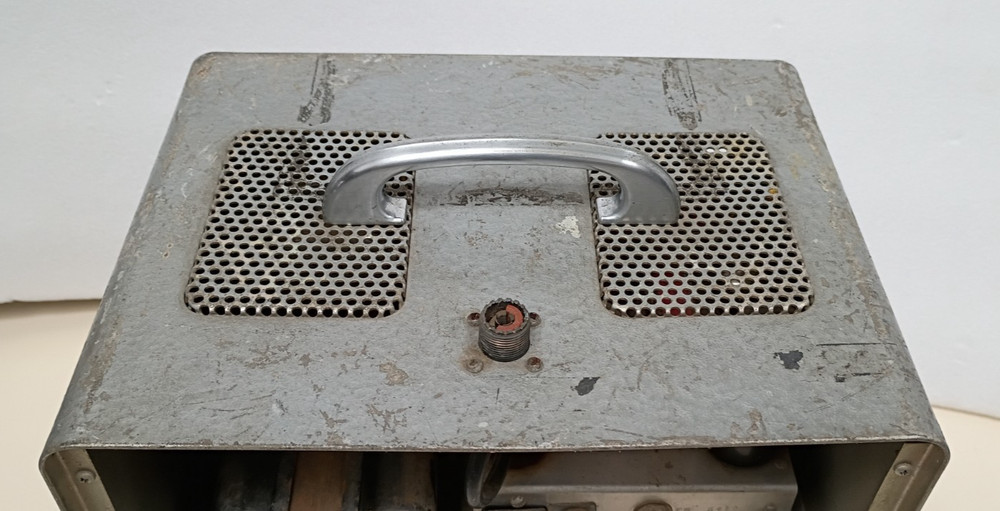 Gonset Communicator II 2 meter Transmitter - Receiver/tubes PARTS OR REPAIR