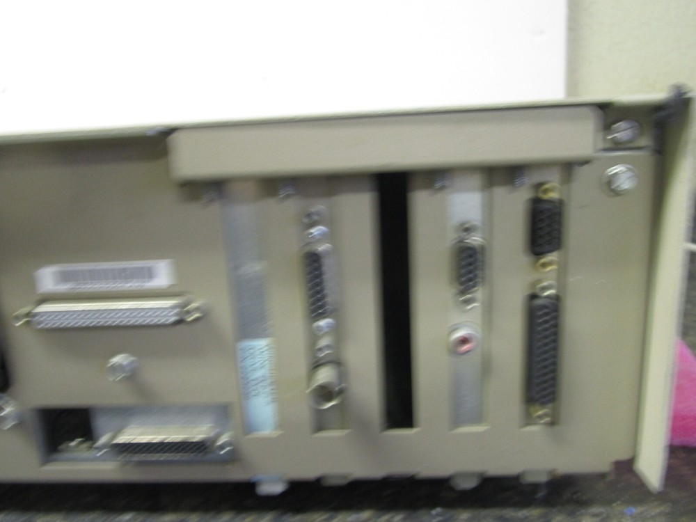 Vintage Texas Instruments Professional Computer Basic 2223050-0004 - Powers Up