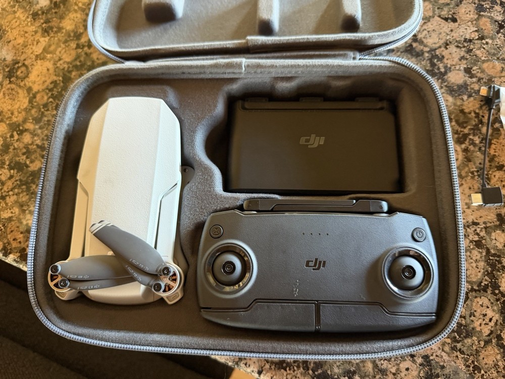 DJI Mavic Mini Combo