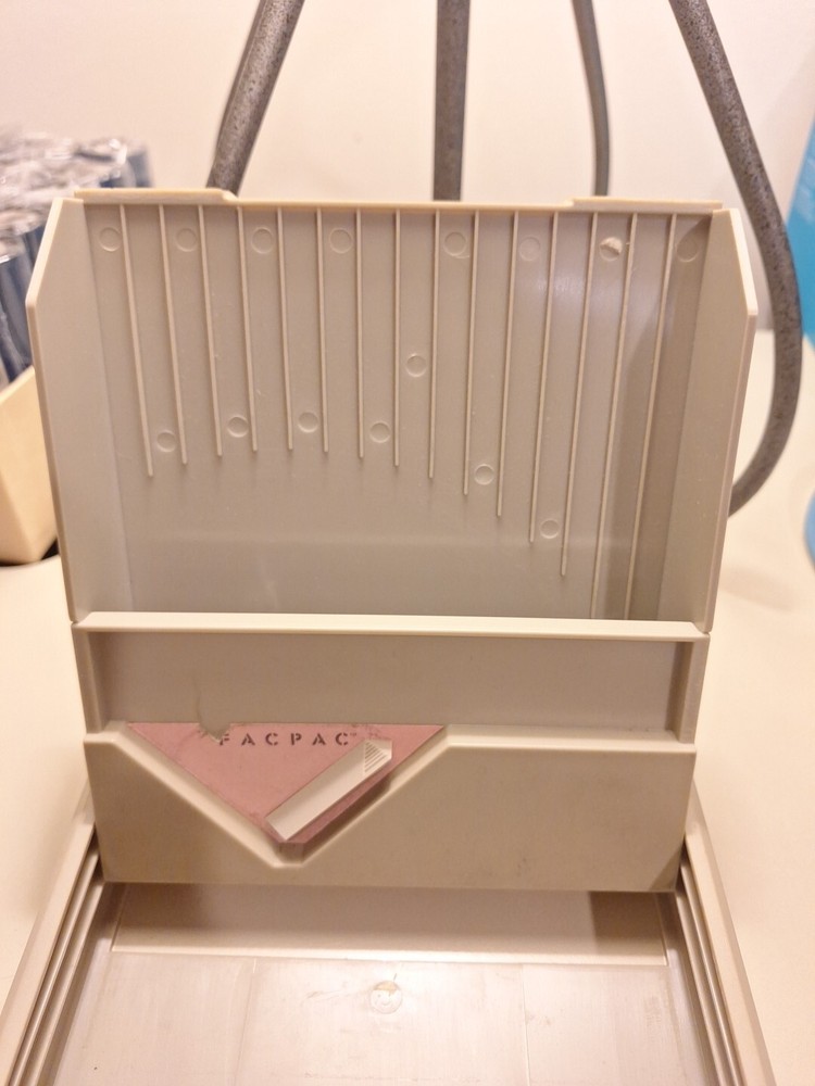 FACPAC 5.25" Floppy Disk Storage Hard Case