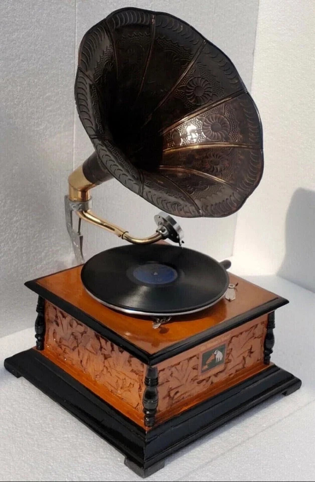 Antique Gramophone, Fully Functional Working Phonograph, win-up record player