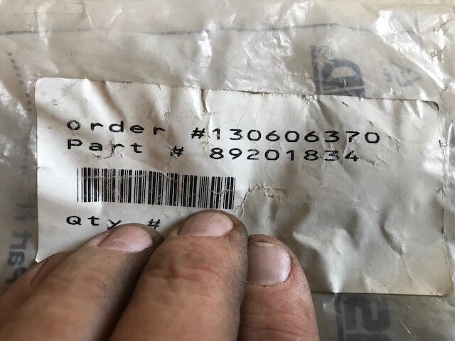 89201834 BALL JOINT; ENGINE CONTR