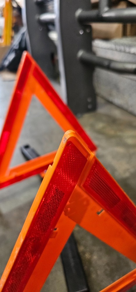 Emergency Warning Roadside Triangle Kit Model 1005 Set of Three