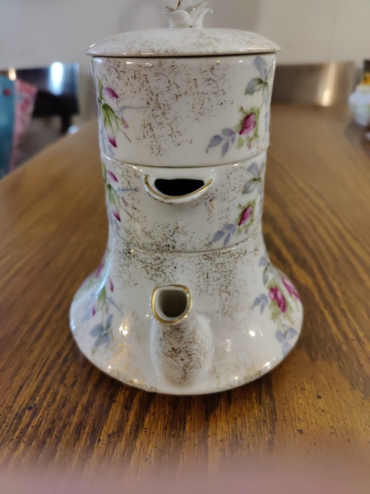 NORCREST BRESDEN ROSE MOTIF STACKABLE 4-PIECE INDIVIDUAL TEA SET.