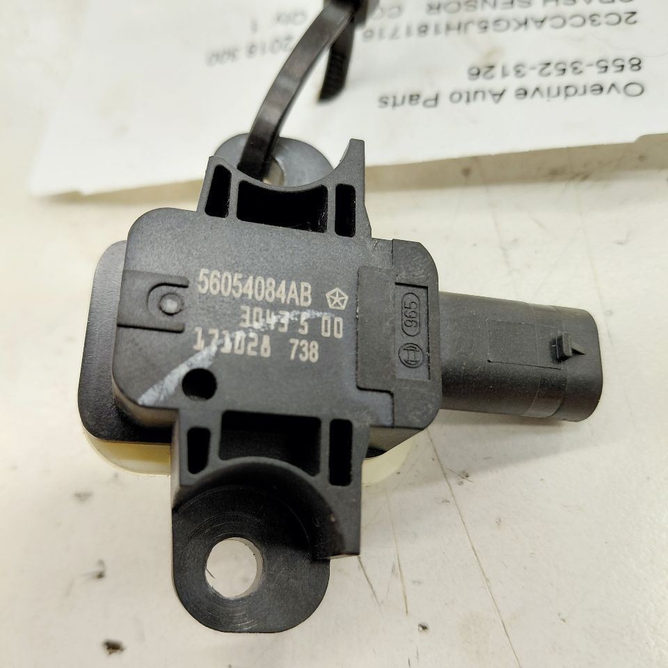 Chrysler 300 Contact Sensor  2017 2018 2019