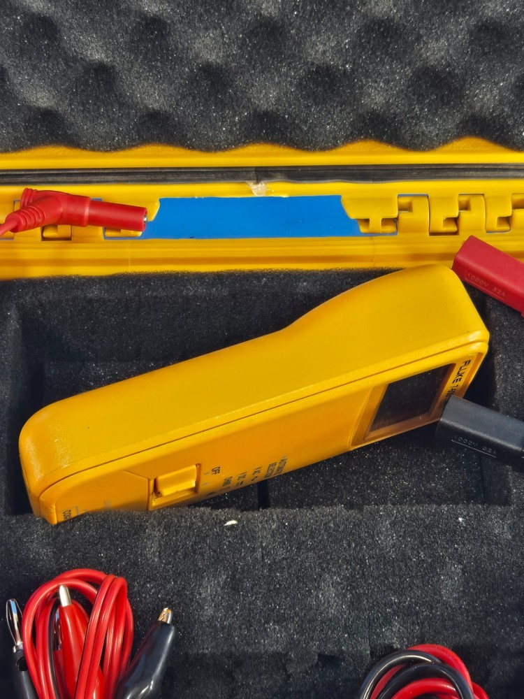 Fluke 7-600 Electrical Tester Meter Multimeter !