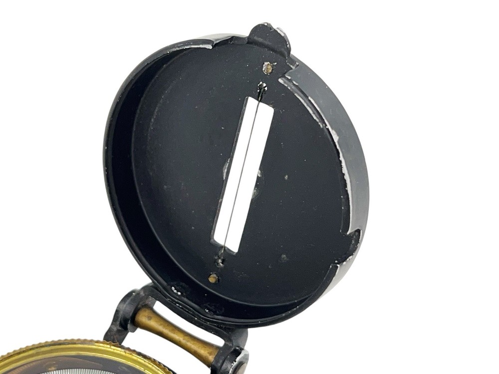 VINTAGE ENGINEER DIRECTIONAL COMPASS