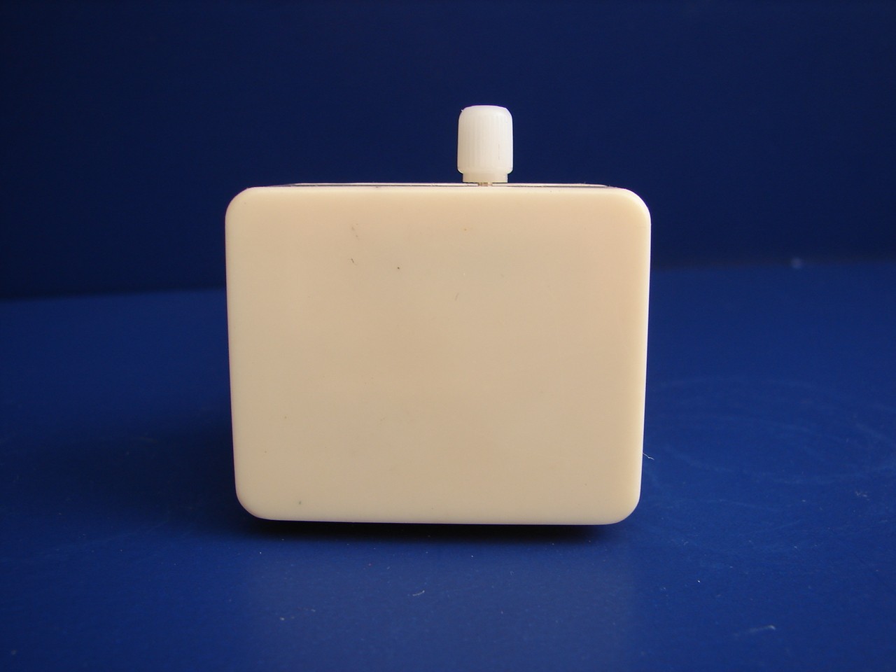 Vintage 1999 Adult Novelty Wind Up Action FUN LOVING COUPLE Toy Pipeline Product