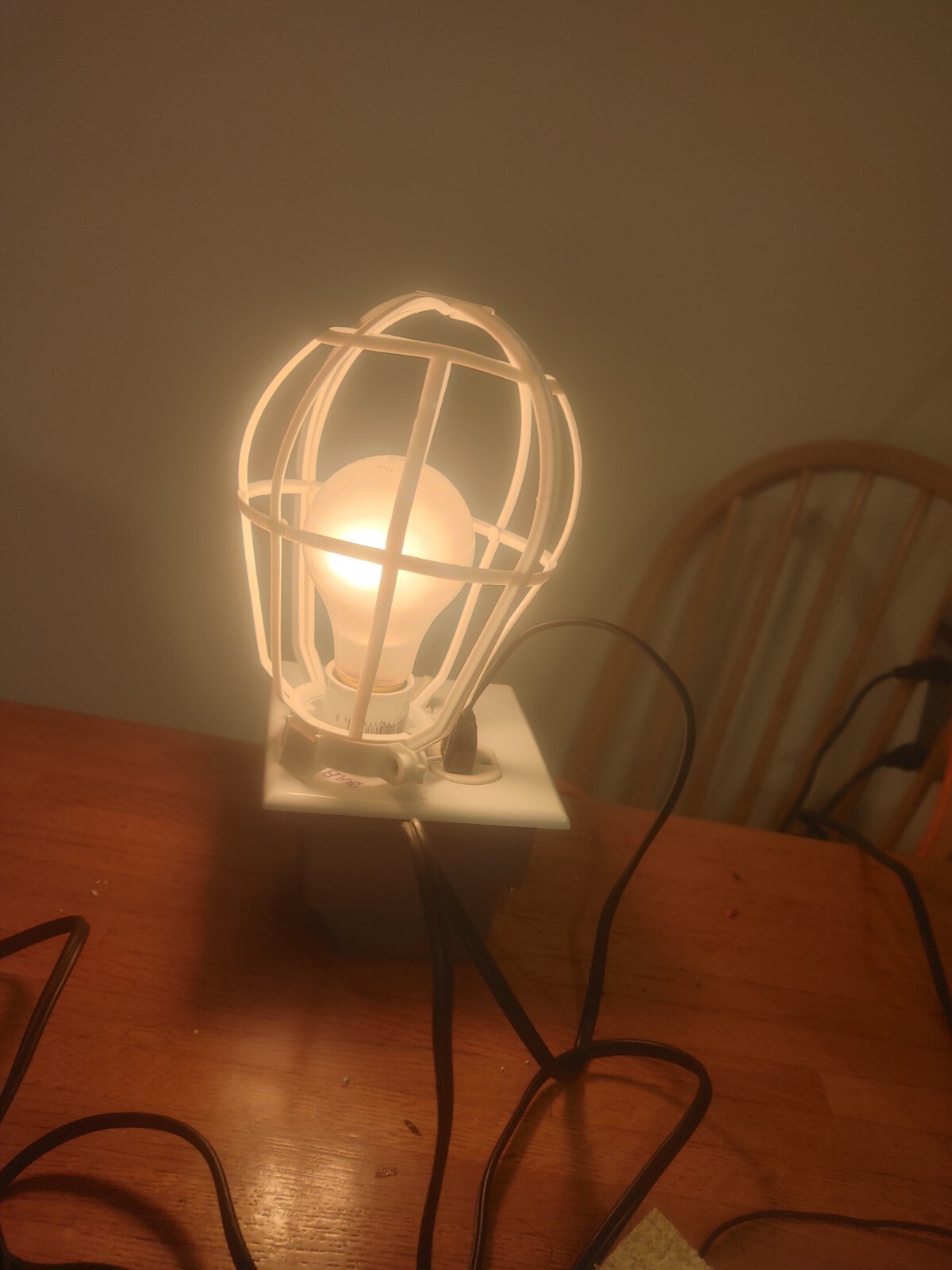 Dim Bulb Tester w/ 100W Bulb & Voltmeter Current Limiter for Amplifiers Stereos