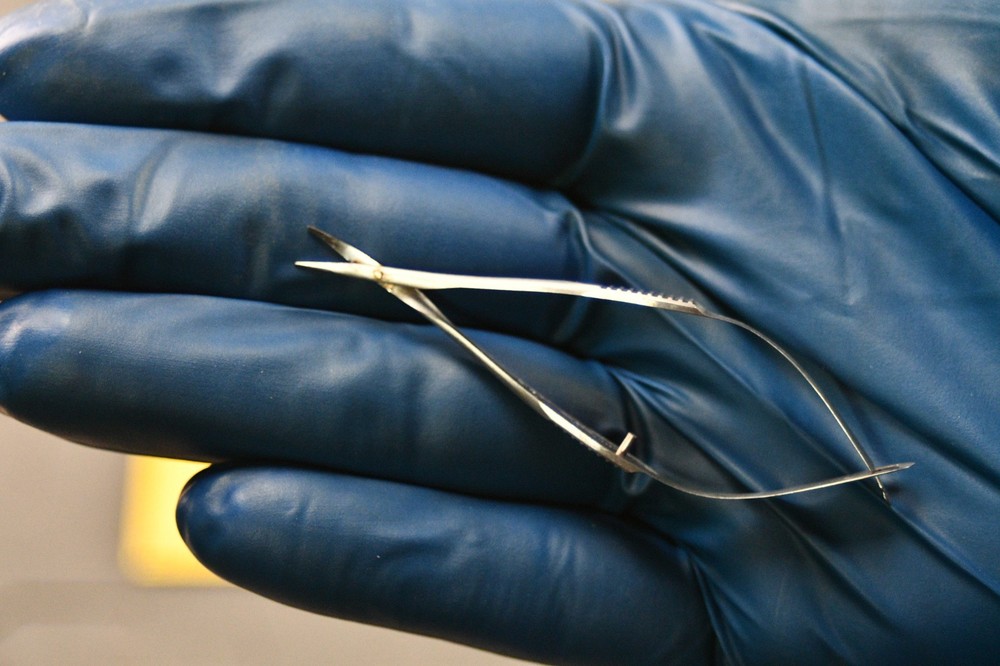 Storz E3347 McPherson Vannas Iris Scissors Curved