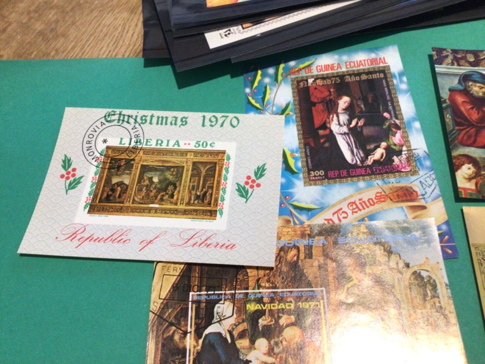 Navidad on stamps 7 stamp sheets A20257