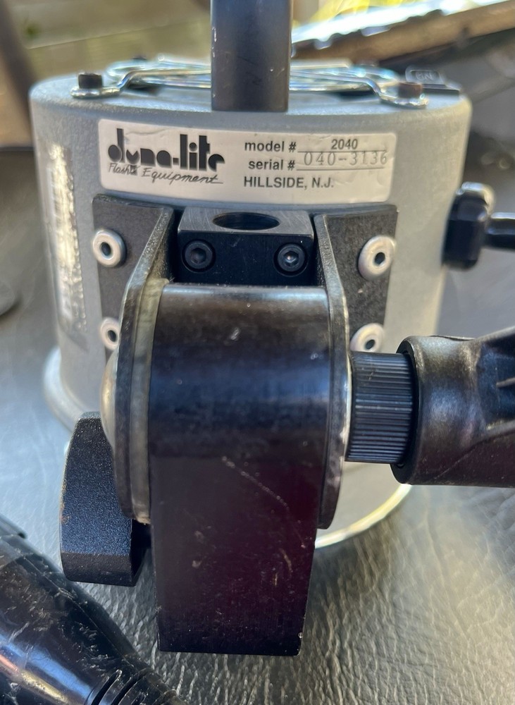 Dynalite 2040 Blower Cooled Flash Head Strobe