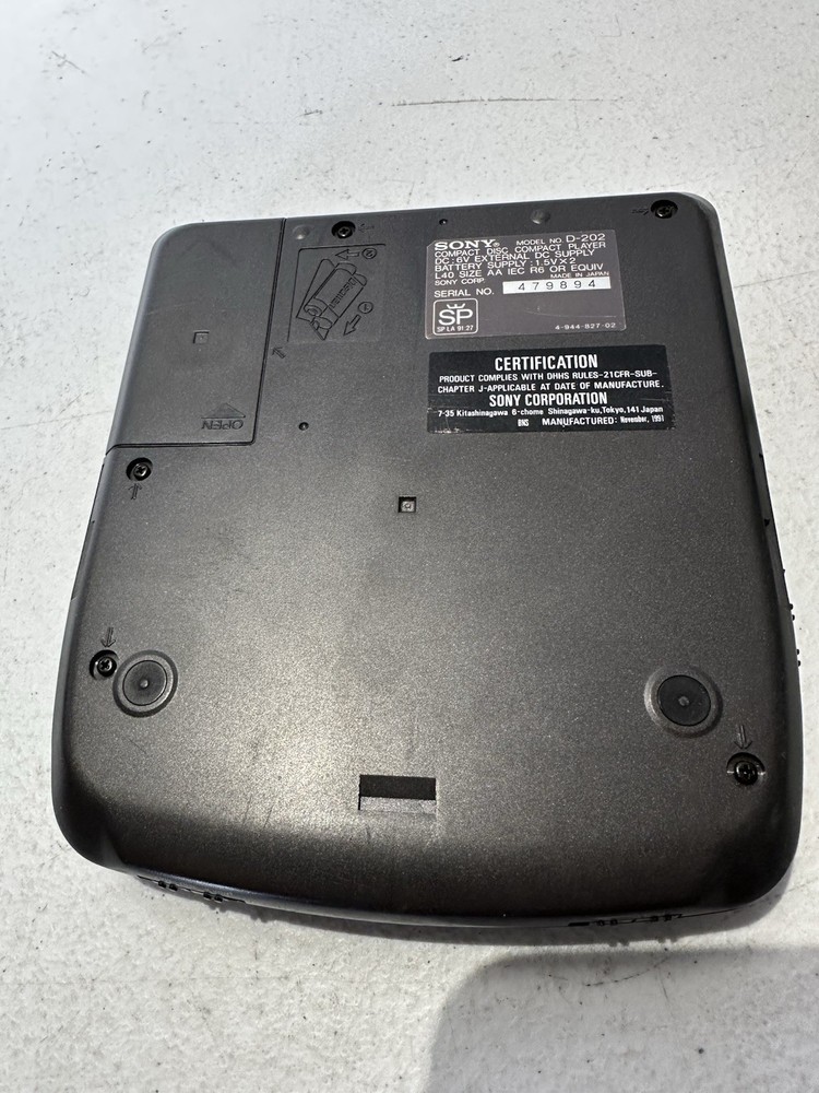 Sony Discman D-202 Compact Disc Player TESTED WORKING