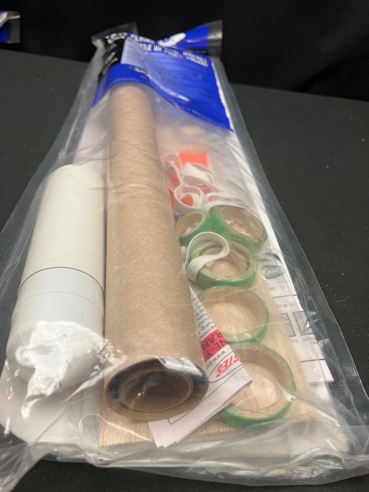 ESTES CC EXPRESS D-POWER 2-STAGE FLYING MODEL ROCKET KIT #1302, SEALED, MINT!!