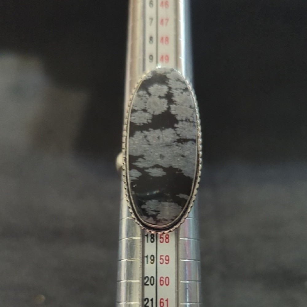 Silver Plated Black And Gray Snowflake Obsidian Gemstone Oval Statement Ring - 7