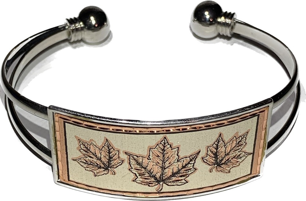 Maple Leaf Wire Bracelet