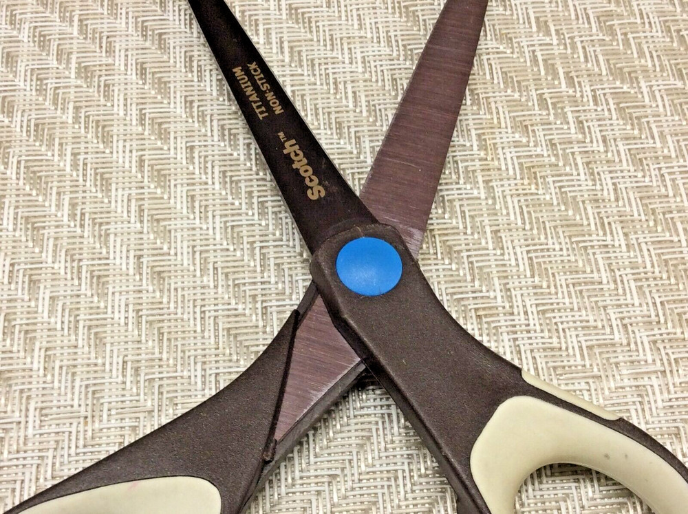 Scotch 8" Scissors Titanium Non-Stick Precision Ultra Edge Multipurpose SoftGrip