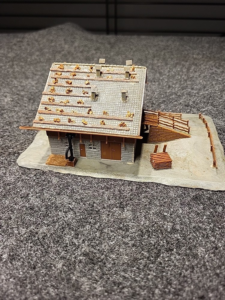 FALLER N Scale #232233 Alpine Barn Fully Assembled