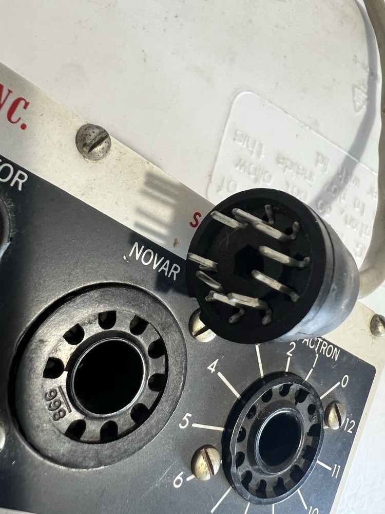 Coletronics Service Inc. Model A-15 Socket Adapter Untested