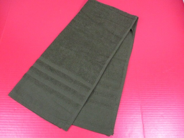 US Army Vietnam Era Green Cotton Sweat Neck Towel, OD Green