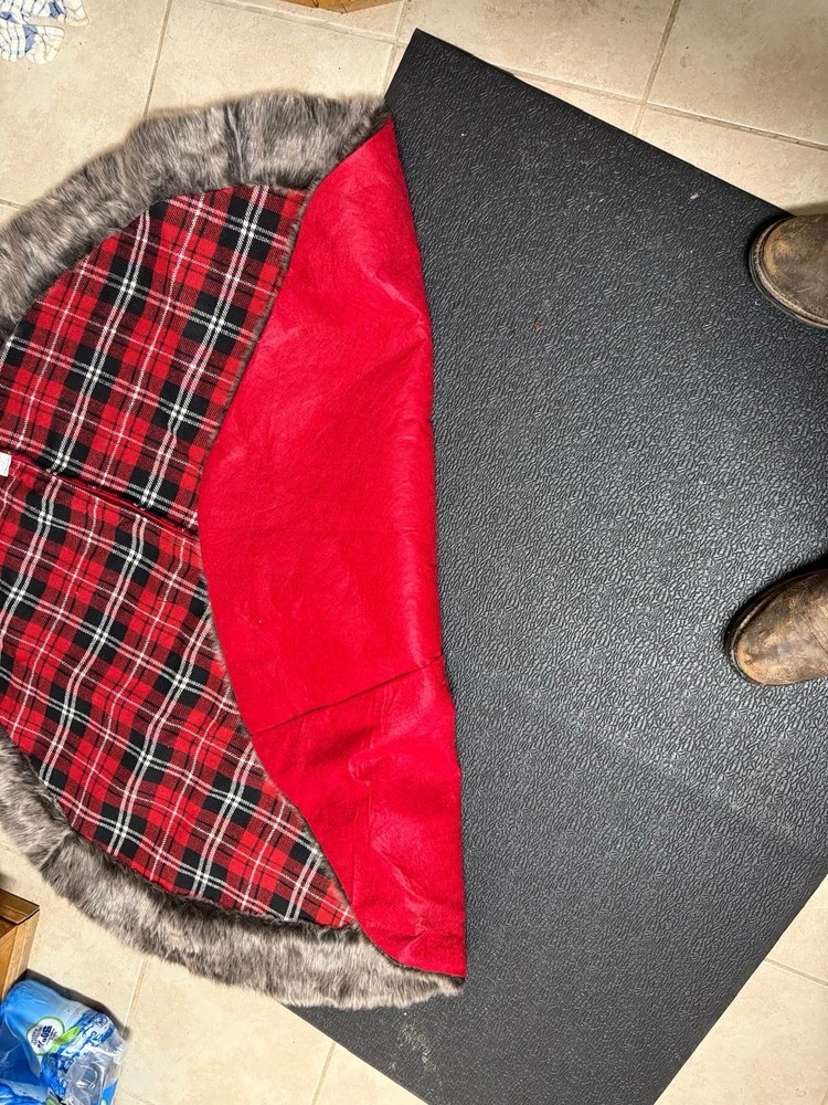 46” Christmas Tree Round Apron