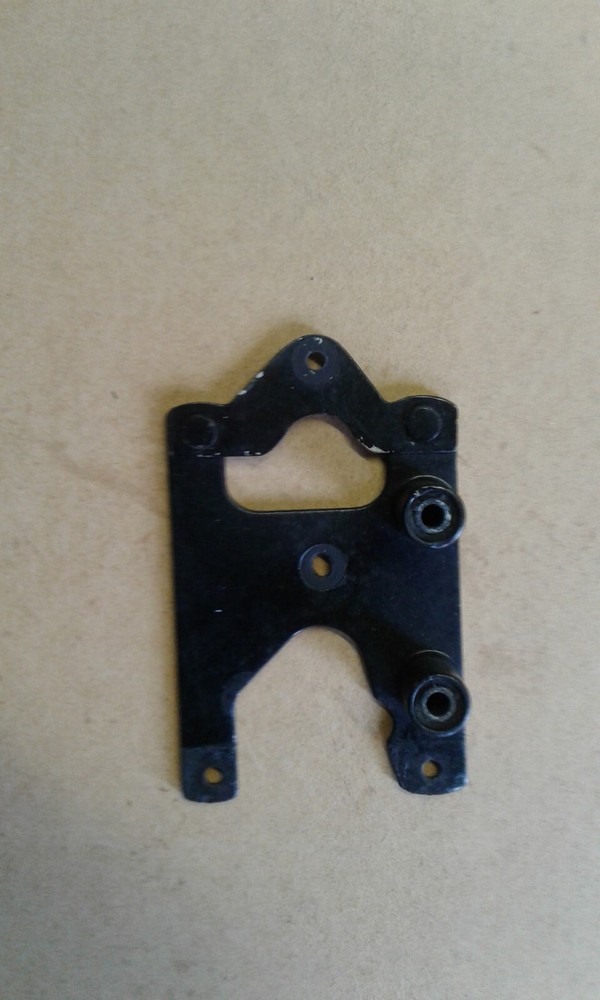 Triumph speedometer / rev bracket