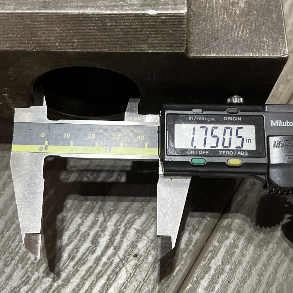 VERTICAL LATHE TOOL BLOCK HOLDER (E1)