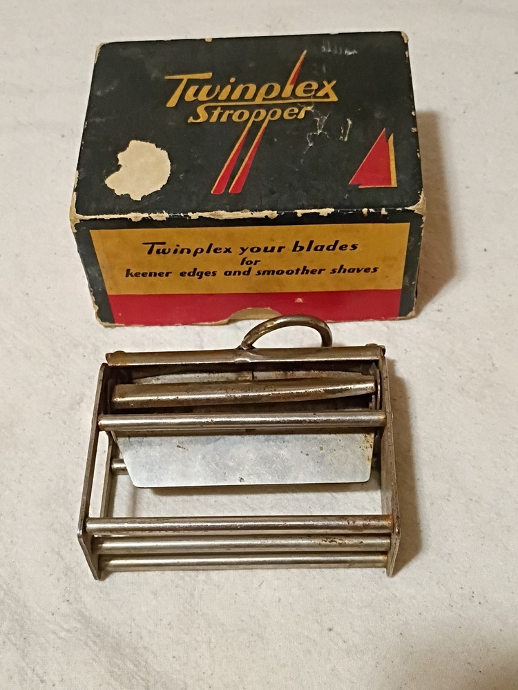 Vintage Twinplex Stropper w/Original Box A2