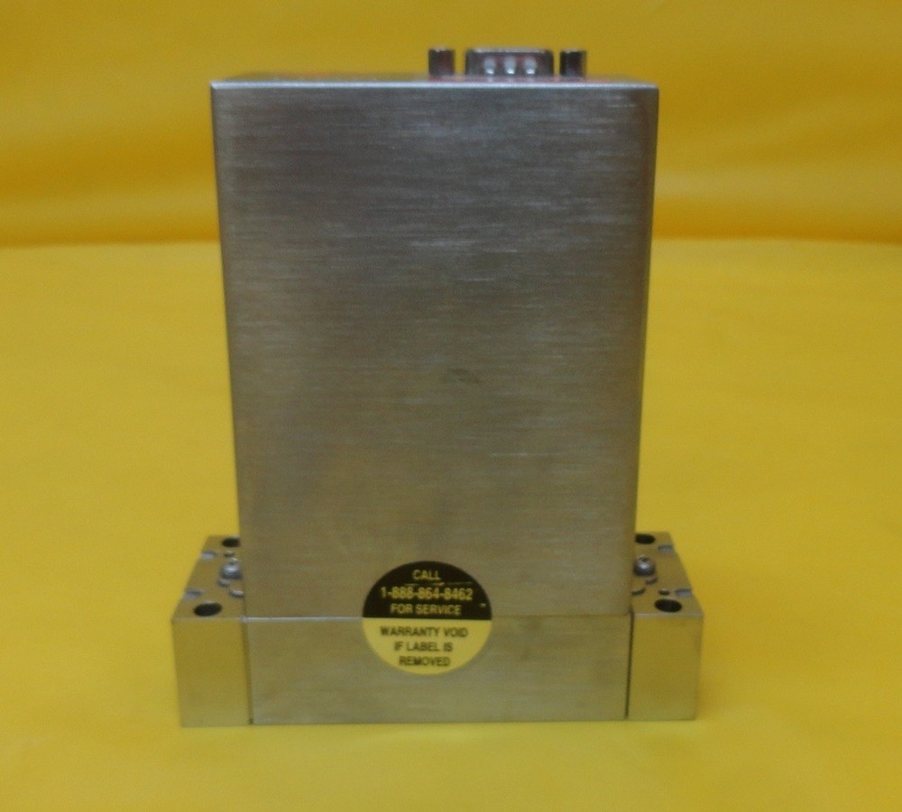 UNIT Instruments UFC-8160 Mass Flow Controller MFC 30 SCCM Si2H6 Used Working