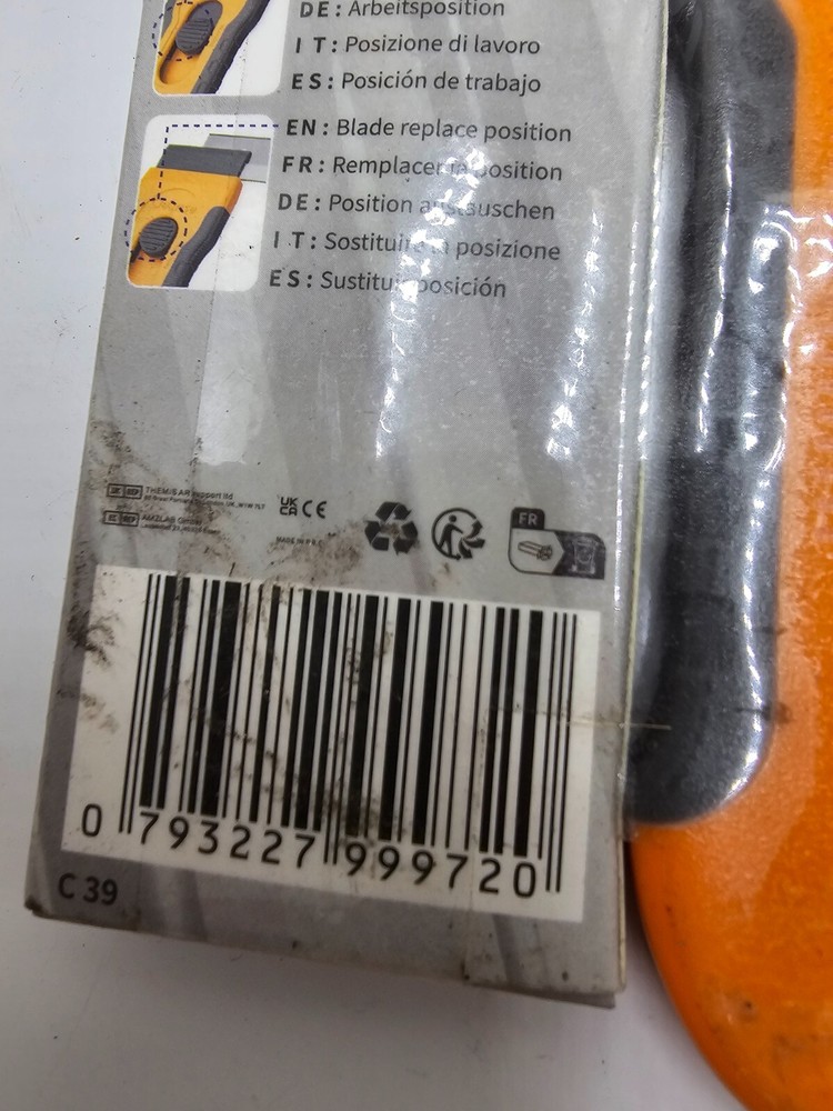 Cleanse Razor Blade Scraper with 15 Extra Blade Multi-Surface Cleaning Tool