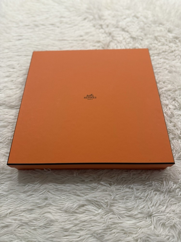 HERMES Empty Gift Box 14x14.5