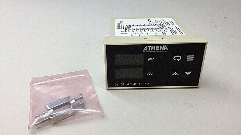 Athena M19-KF-S-0-B-B-A-00-0-00 Temperature Process Controller Range 0-2460F