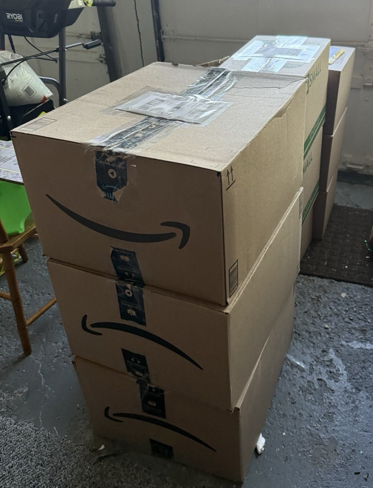 Amazon Box. 10+ Items Electronics & Home Guaranteed $200 Retail Value
