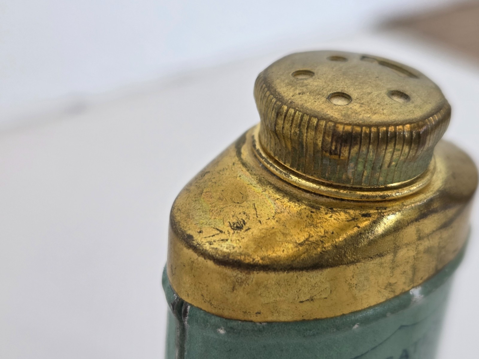 VINTAGE COLGATE'S BABY SAMPLE TALC TALCUM POWDER TIN ADVERTISING