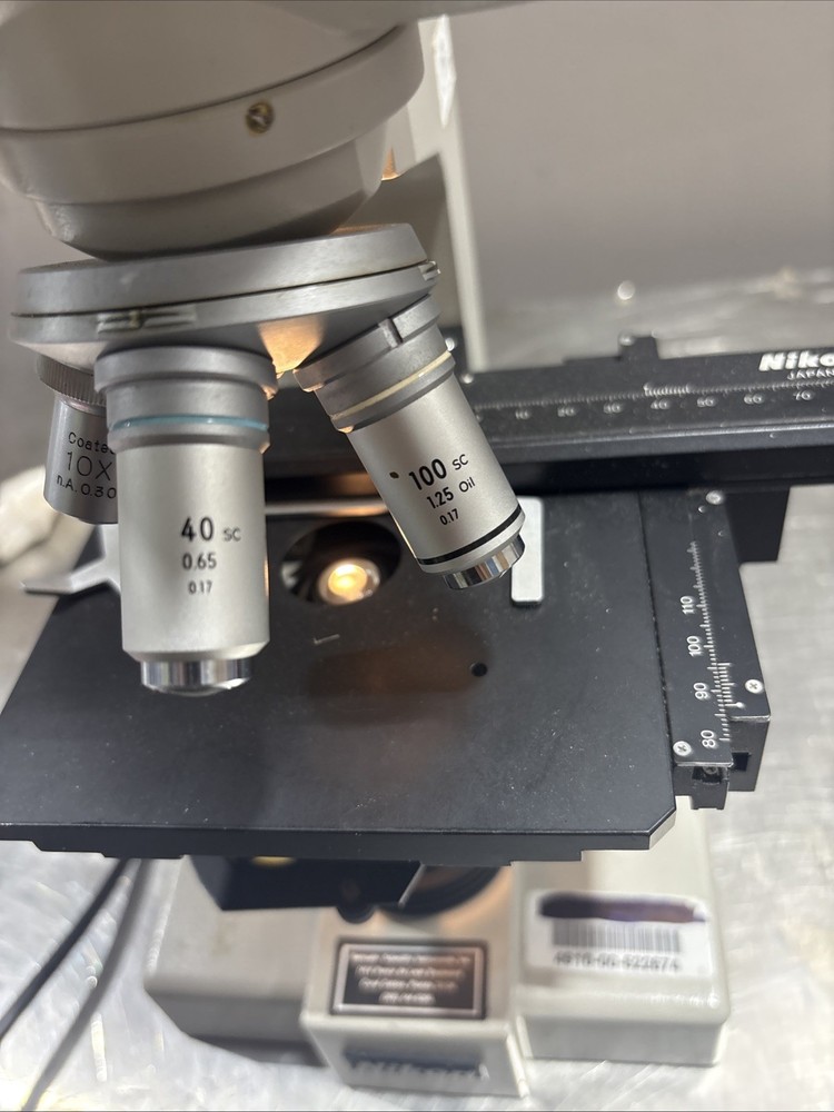 Nikon SC Compound Microscope W/ Objectives, Eyepieces