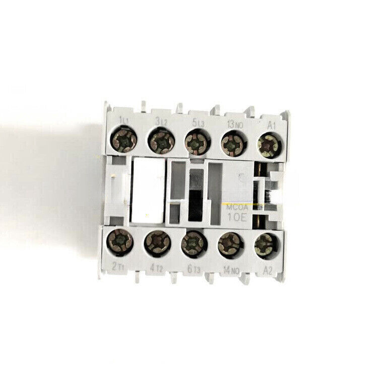 1PC GE MC0A310AT 220V contactor