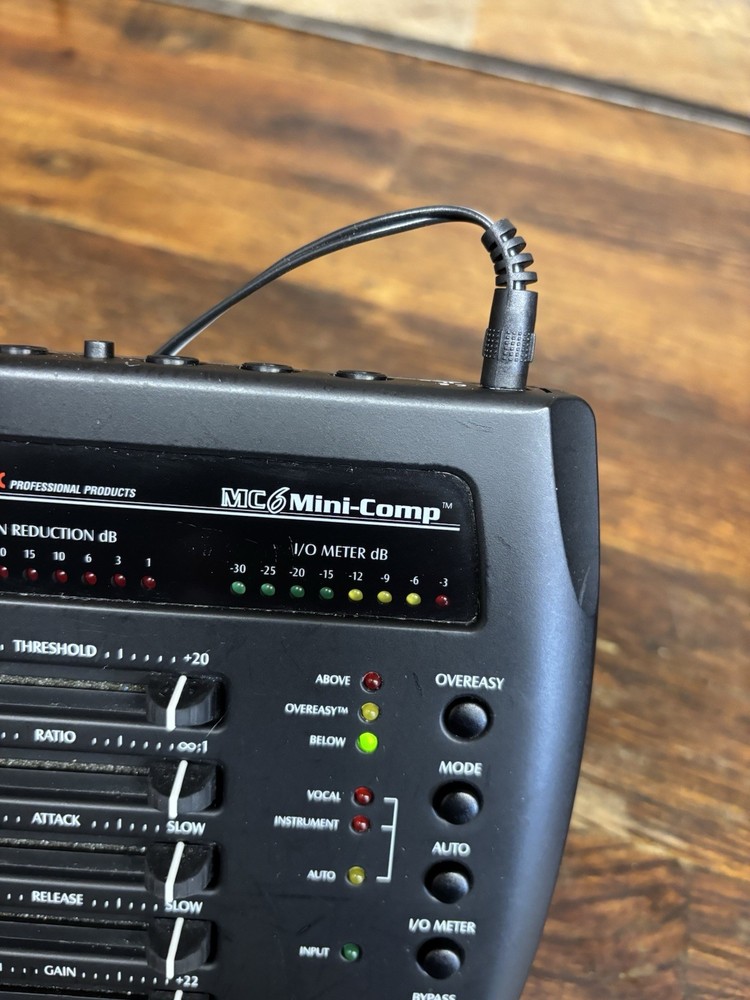 dbx Professional Products MC6 Mini-Comp DBX Desktop Compressor Unit & AC Adaptor