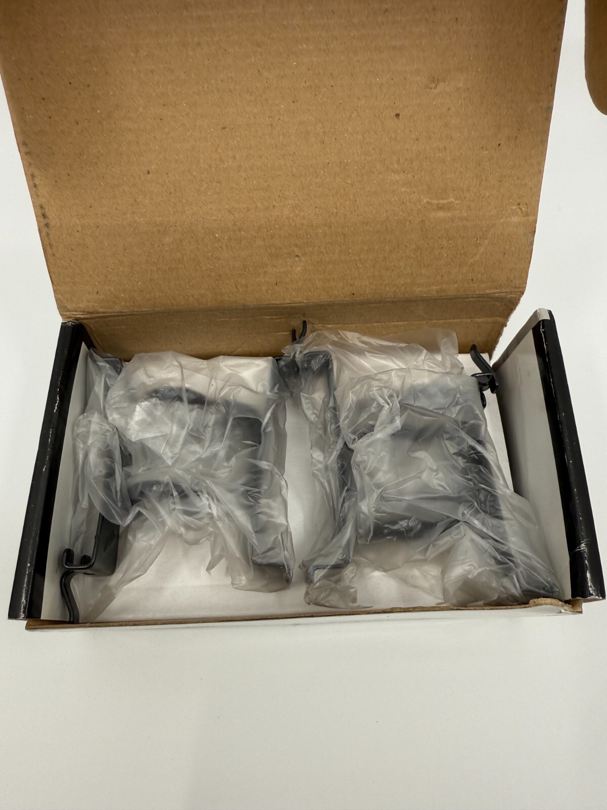 Gladiator Garage Works Loop Hooks 8 Pack Open Box Organization GAWALP8PPH