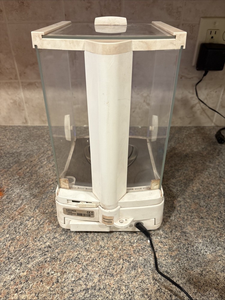 Sartorius CP324S Analytical Balance