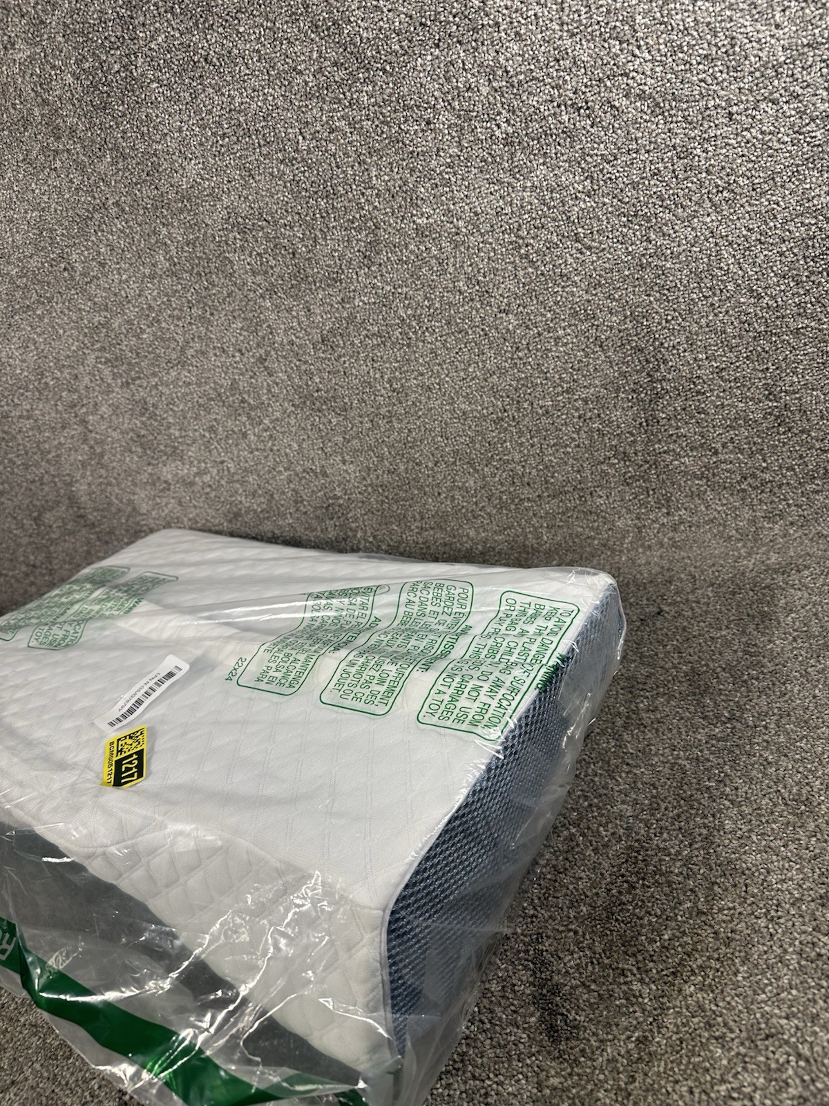 Derila Cervical Memory Foam Pillow 20x12x4 In Supports Spine & Neck 50x30x10cm