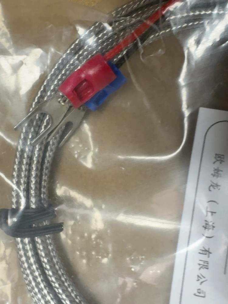 1pc OMRON E52L-CA1D New Temperature Sensor